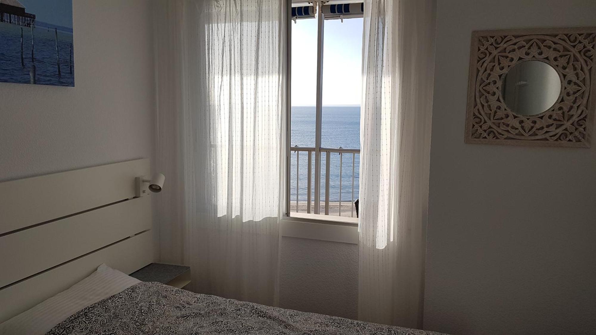 Primera Linea - Descanso Sol Y Mar Cullera Exterior photo